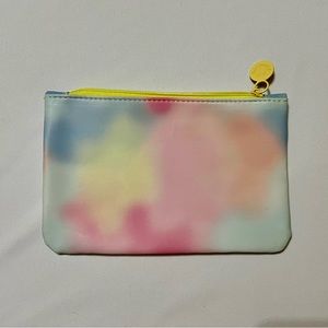 NWT - Ipsy Makeup Bag - Never Used - Pastel Multi-Color w/ Smiley Face Zipper